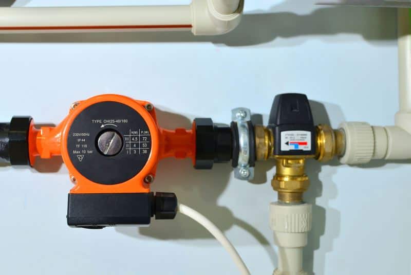 thermostatic valve pump mix water control
