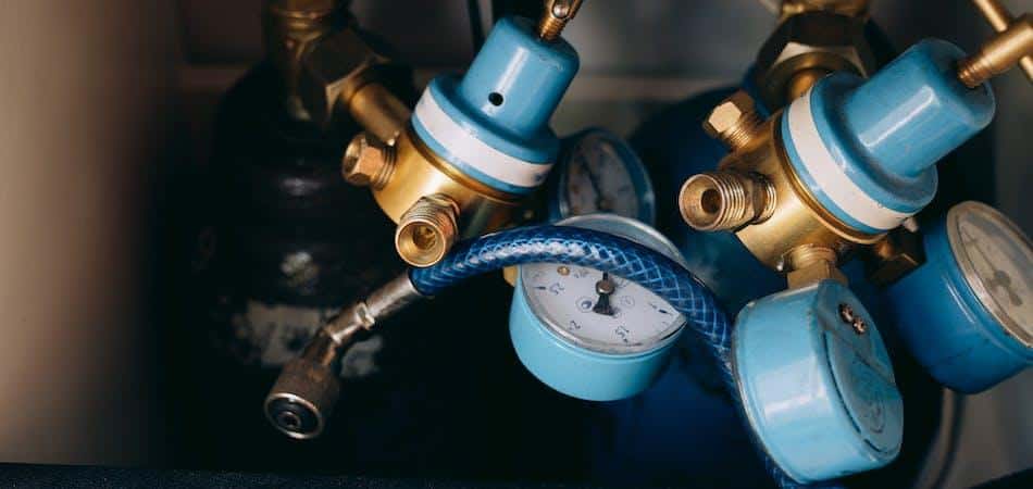 Pressure regulator valves applications