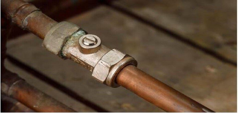 compression fittings on copper pipes
